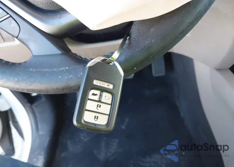 2018 Honda Pilot Ex-L z USA, uszkodzony, nr VIN 5FNYF6H66JB060803